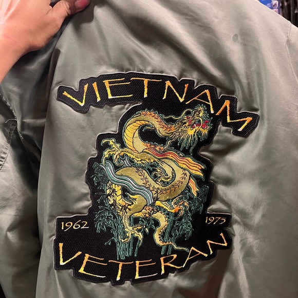 Men’s large Vietnam vet patchwork green orange inside jacket - Picture 4 of 10